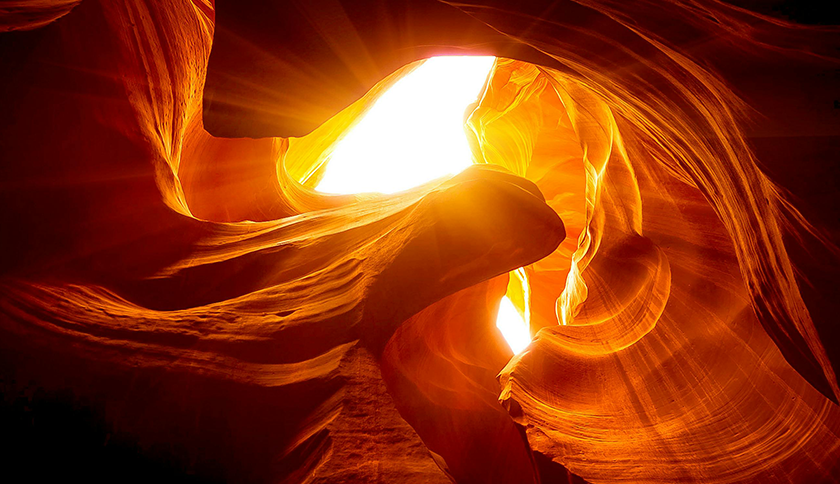 凯发天生一触即发制药盛装参展2024西鼎会，共绘健康产业新蓝图！